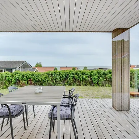 Ely - 300m From The Sea By Interhome بيت للعطل *